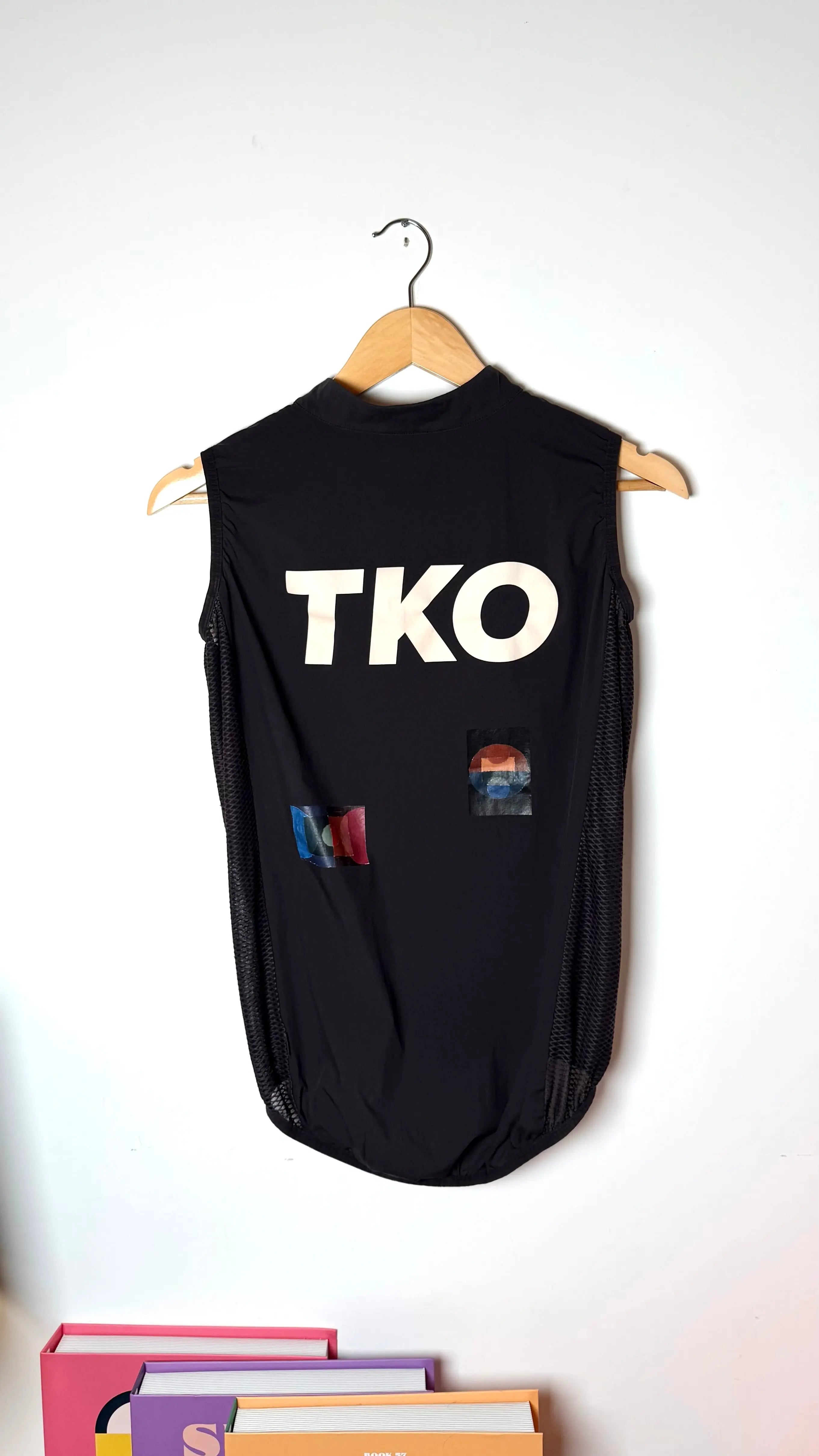 Pas Normal Studios T.K.O Mechanism Stow Away Gilet 2kstro Cycling Store