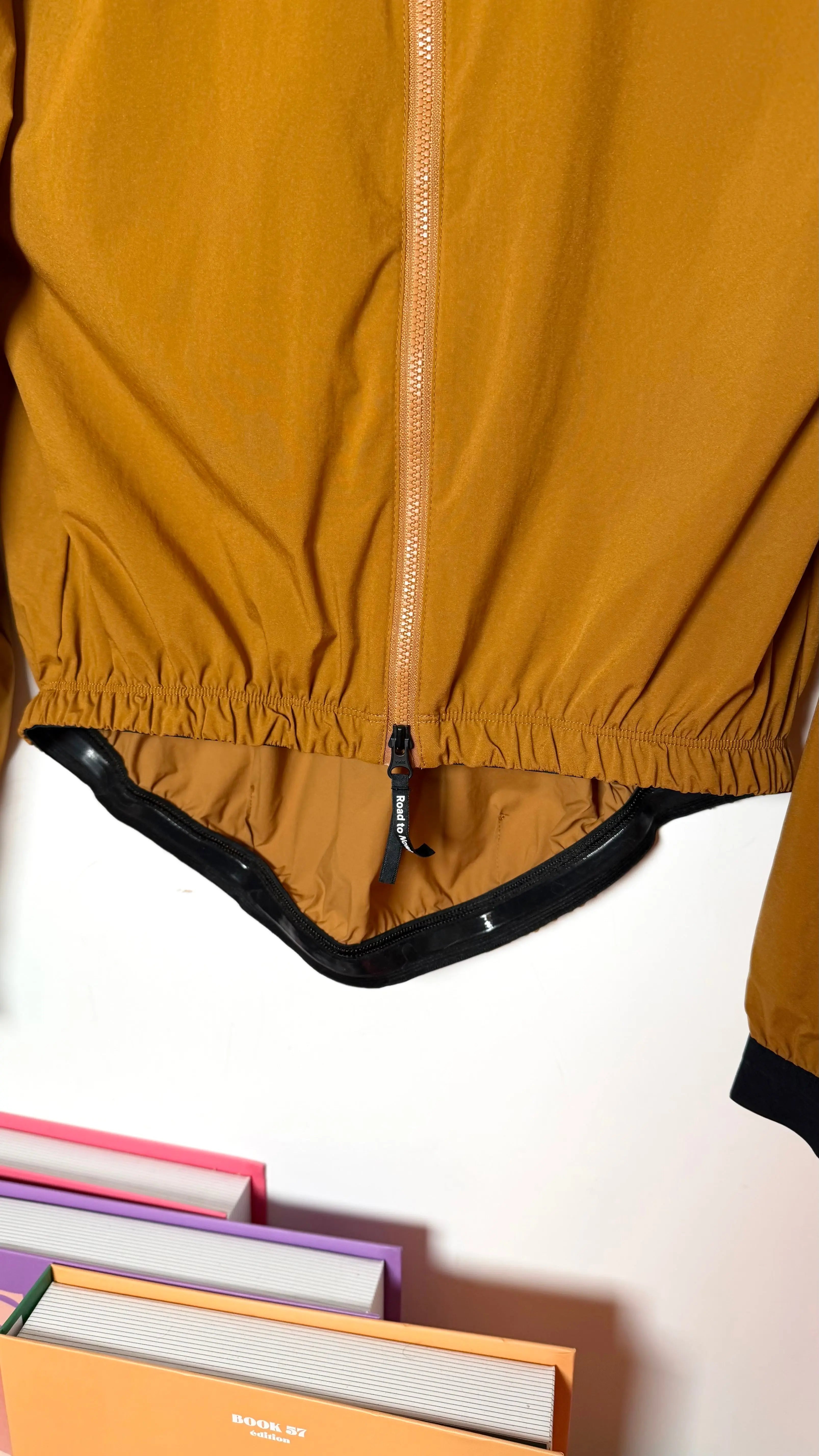 Pas Normal Studios Mechanism Stow Away Jacket M 2kstro Cycling Store