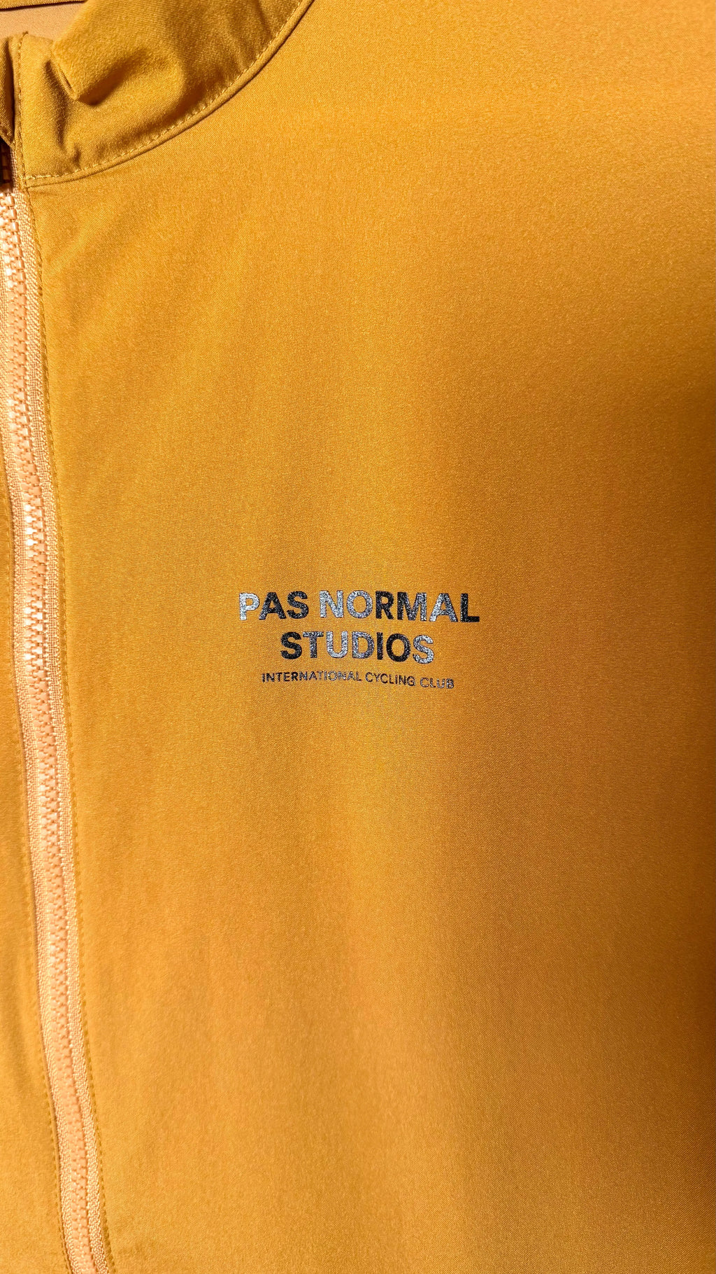 Pas Normal Studios Mechanism Stow Away Jacket M 2kstro Cycling Store