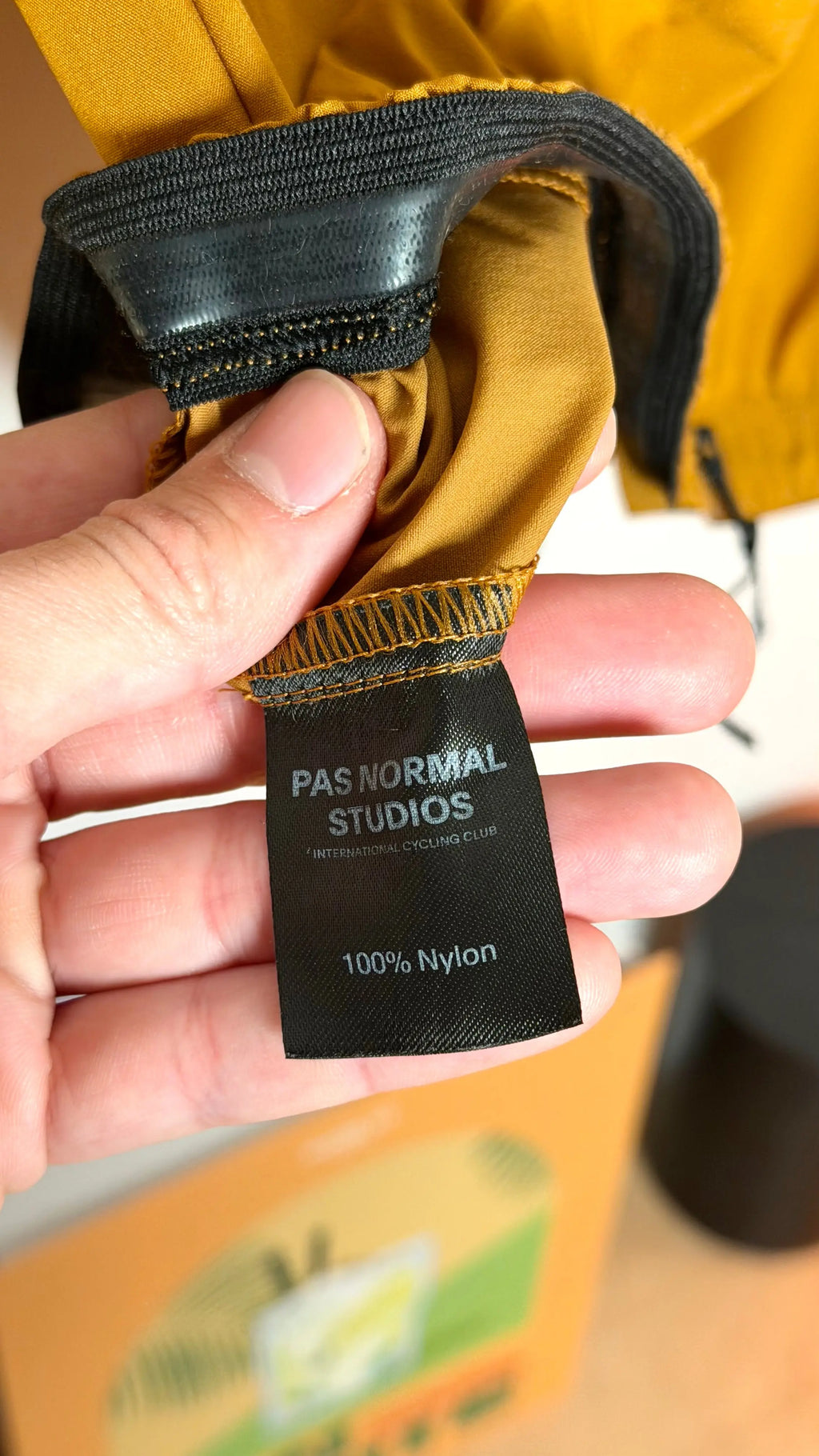 Pas Normal Studios Mechanism Stow Away Jacket M 2kstro Cycling Store