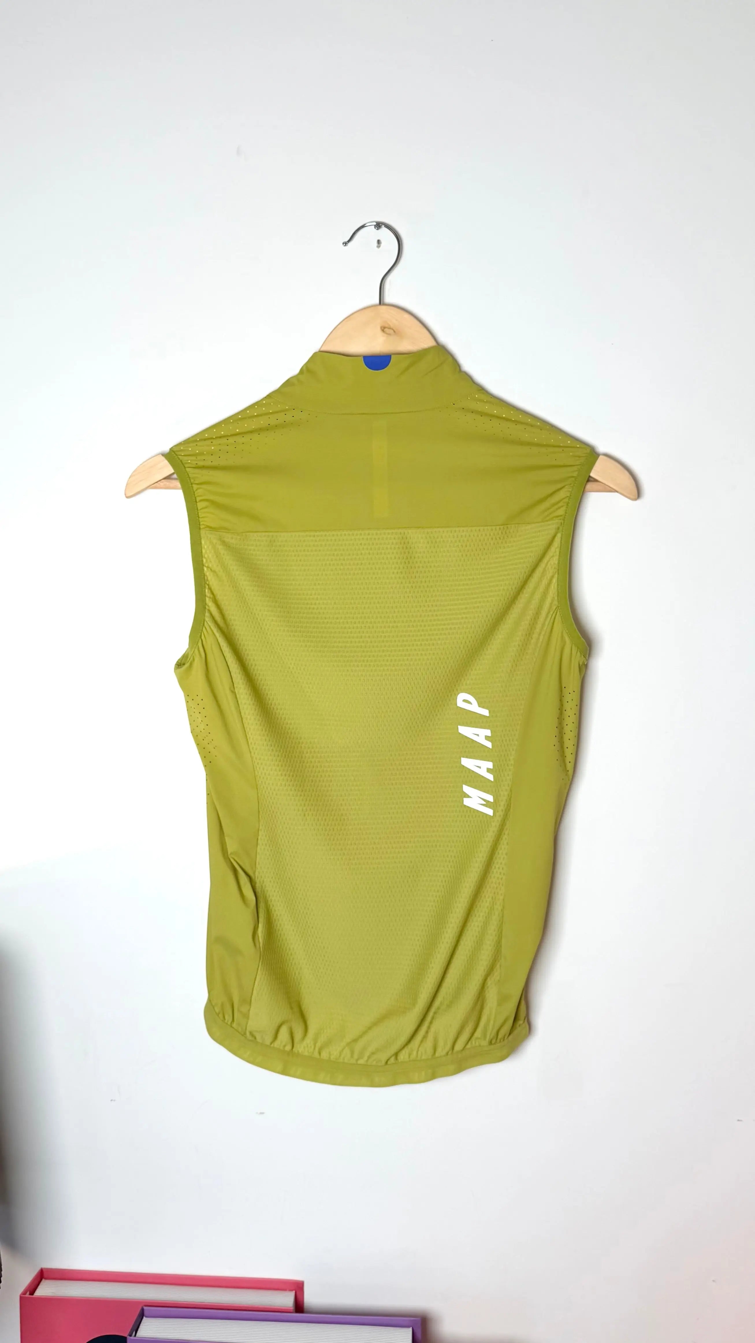 MAAP Draft Team Vest 2kstro Cycling Store