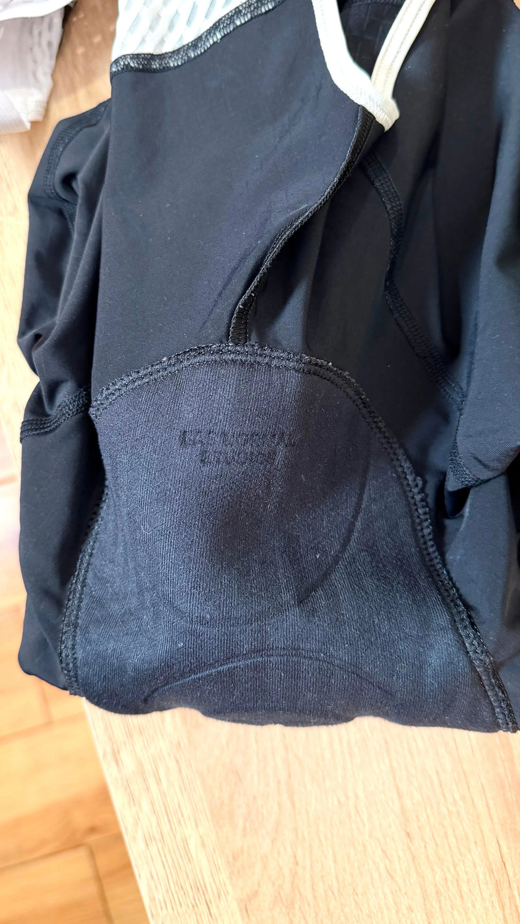 Pas Normal Studios Solitude Bib Shorts M 2kstro Cycling Store