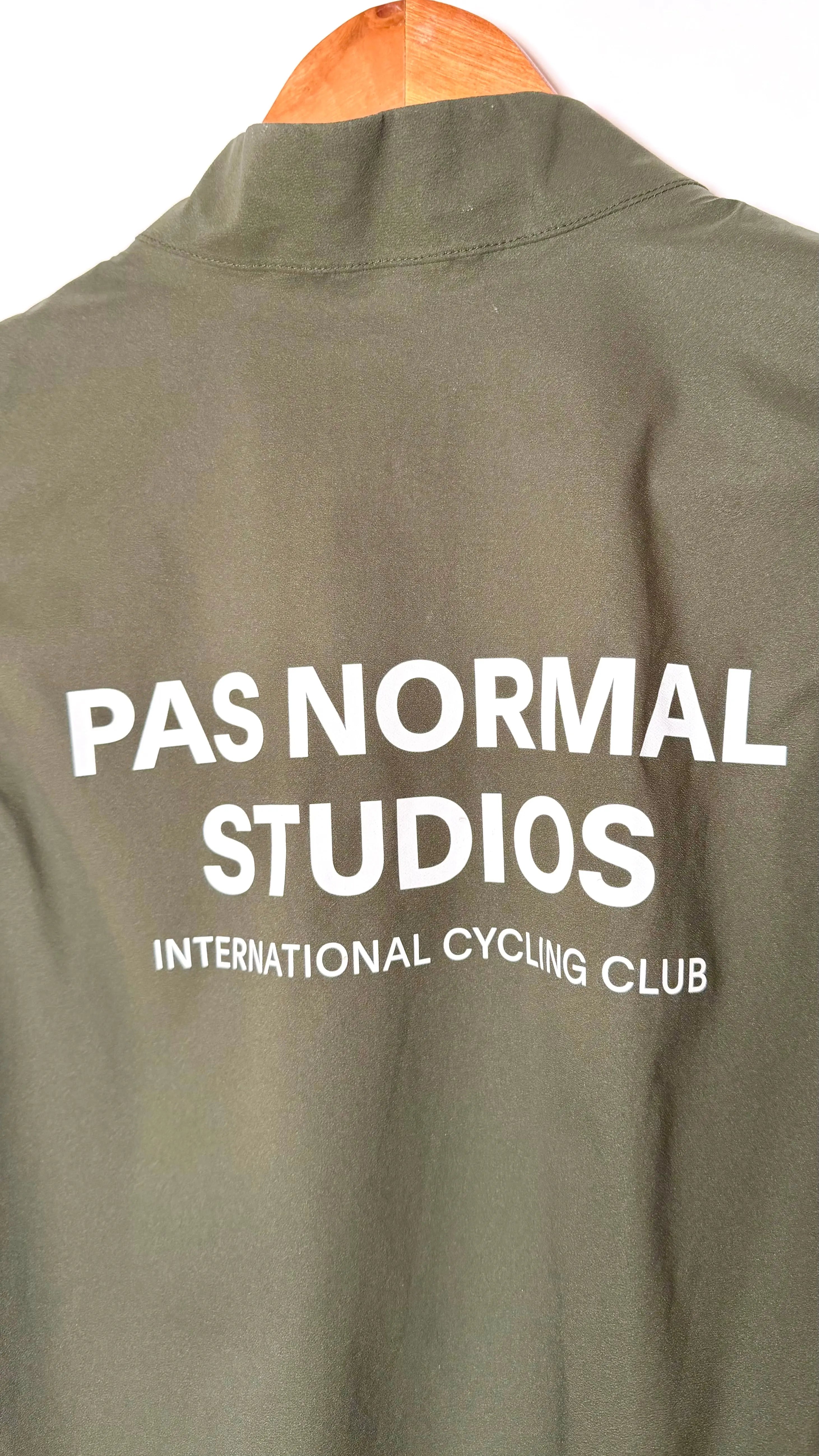 Pas Normal Studios Mechanism Stow Away Vest 2kstro Cycling Store